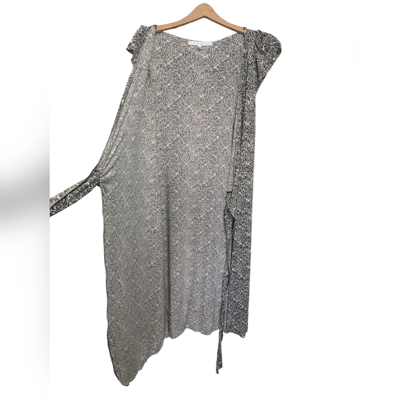 Studio M  Wrap Around Dress - Picture 6 of 12